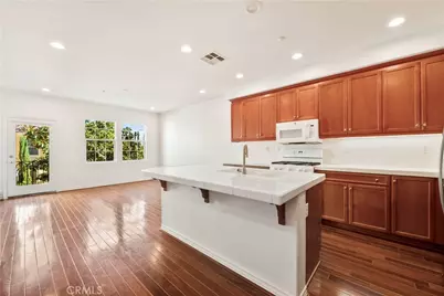 139 Pantheon #41, Irvine, CA 92620 - Photo 6
