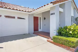28013 Espinoza, Mission Viejo, CA 92692 - Photo 4