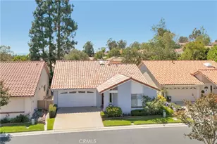 28013 Espinoza, Mission Viejo, CA 92692 - Photo 2