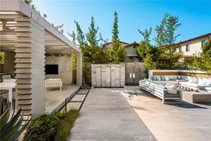 113 Andirons, Irvine, CA 92602 - Photo 18