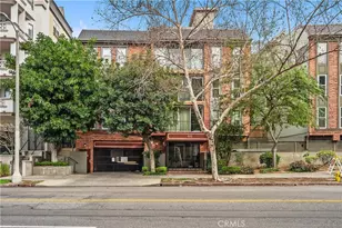 532 N Rossmore Ave, Los Angeles, CA 90004 - Photo 1