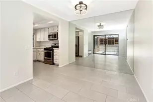 8566 Larkhall Cir, Huntington Beach, CA 92646 - Photo 4