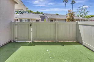 8566 Larkhall Cir, Huntington Beach, CA 92646 - Photo 20
