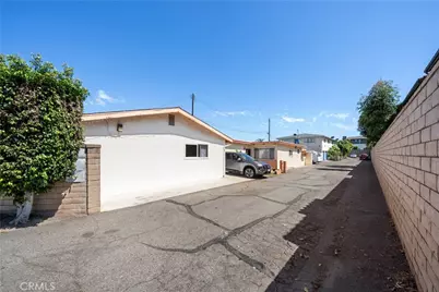 681 Victoria, Costa Mesa, CA 92627 - Photo 42