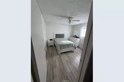 681 Victoria, Costa Mesa, CA 92627 - Photo 34