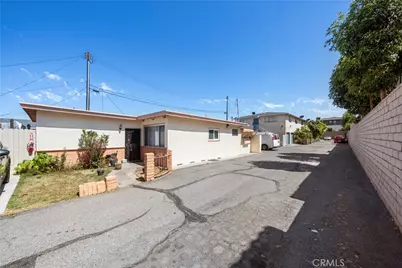 681 Victoria, Costa Mesa, CA 92627 - Photo 40