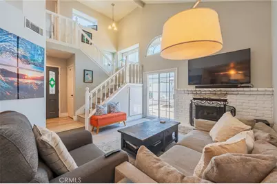 2687 Orange #C, Costa Mesa, CA 92627 - Photo 4