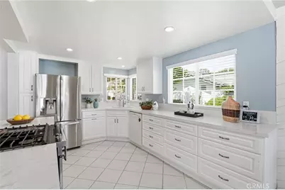 24261 Ontario Lane, Lake Forest, CA 92630 - Photo 16