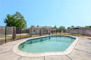 27394 Rustic Ln, Highland, CA 92346 - Photo 30