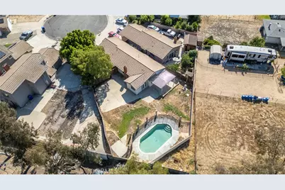 27394 Rustic Lane, Highland, CA 92346 - Photo 34