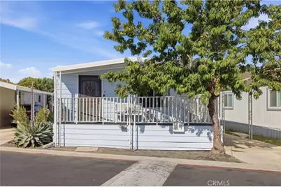 80 Huntington #516, Huntington Beach, CA 92648 - Photo 6