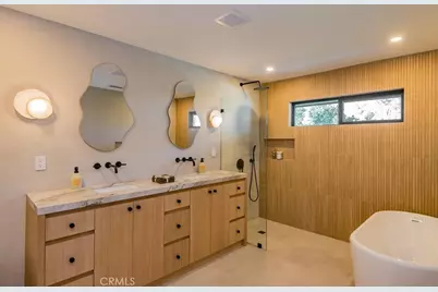 24245 Hatteras, Woodland Hills, CA 91367 - Photo 38