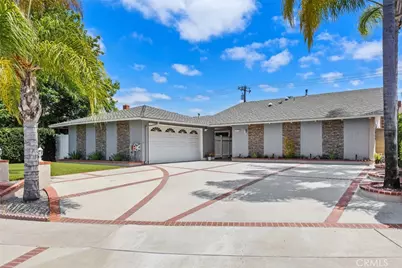25611 Adriana Street, Mission Viejo, CA 92691 - Photo 2