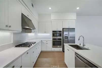 523 Mulligan, Irvine, CA 92618 - Photo 6