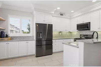 392 W Linden Drive, Orange, CA 92865 - Photo 16
