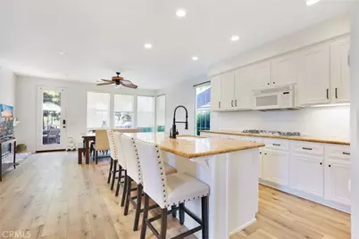 15 Langford Ln, Ladera Ranch, CA 92694 - Photo 4