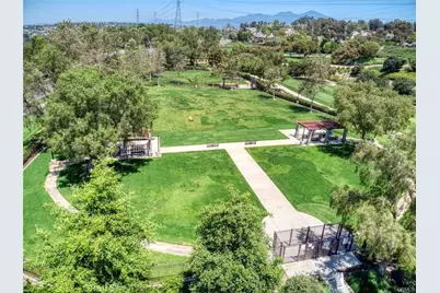 15 Langford Ln, Ladera Ranch, CA 92694 - Photo 32