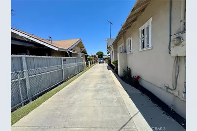 1758 W 51st Street, Los Angeles, CA 90062 - Photo 34