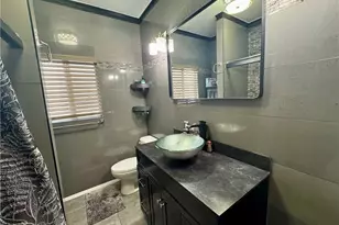 1758 W 51st St, Los Angeles, CA 90062 - Photo 30