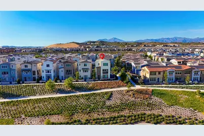 202 Heartland Way, Rancho Mission Viejo, CA 92694 - Photo 4