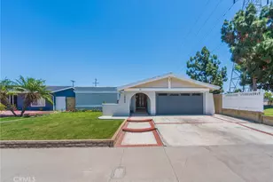 19202 Hickory, Huntington Beach, CA 92646 - Photo 2