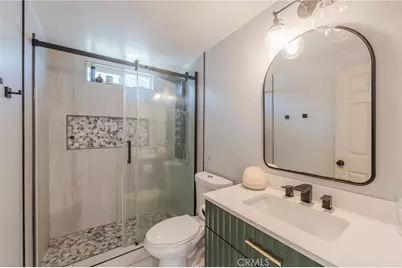 19202 Hickory, Huntington Beach, CA 92646 - Photo 18