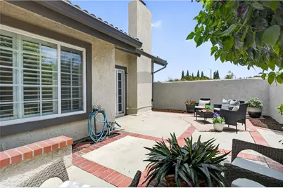 8488 Oakstone Circle, Huntington Beach, CA 92646 - Photo 22