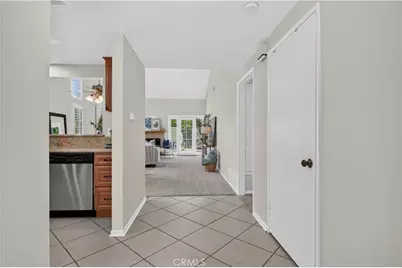 8488 Oakstone Circle, Huntington Beach, CA 92646 - Photo 10