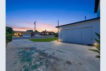 1428 W 124th, Los Angeles, CA 90047 - Photo 48