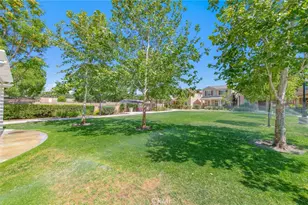 4947 Plumtree Ct, Riverside, CA 92504 - Photo 46