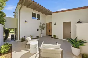 539 Vista Flora, Newport Beach, CA 92660 - Photo 6