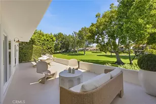 539 Vista Flora, Newport Beach, CA 92660 - Photo 4
