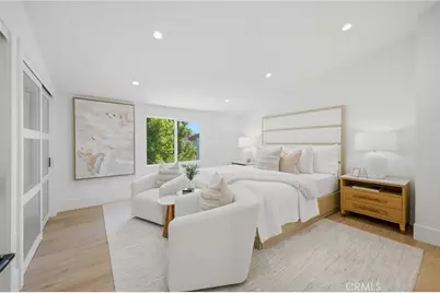 539 Vista Flora, Newport Beach, CA 92660 - Photo 22
