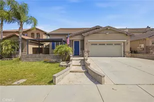 29617 Big Dipper, Murrieta, CA 92563 - Photo 2