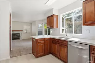 3719 Leyburn Ct, Bakersfield, CA 93311 - Photo 12
