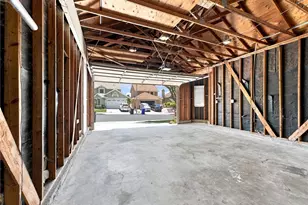 28525 Sugar Pine Way, Saugus, CA 91390 - Photo 36