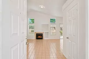 37024 Boxleaf Rd, Palmdale, CA 93550 - Photo 6