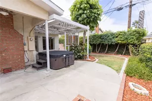 2455 Nipomo, Long Beach, CA 90815 - Photo 20