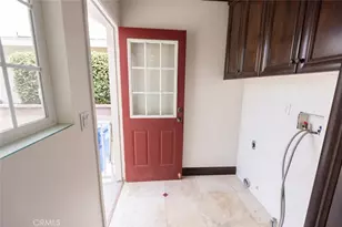 2455 Nipomo, Long Beach, CA 90815 - Photo 18