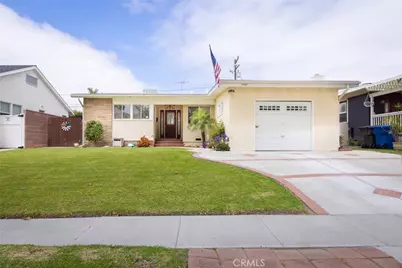 2455 Nipomo, Long Beach, CA 90815 - Photo 8
