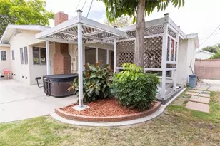 2455 Nipomo, Long Beach, CA 90815 - Photo 22