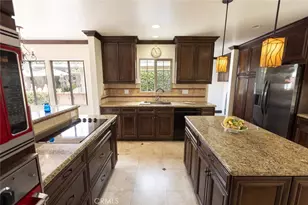 2455 Nipomo, Long Beach, CA 90815 - Photo 6