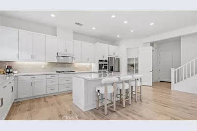 9327 Astor, Irvine, CA 92618 - Photo 18