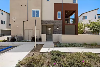 259 Lynx, Irvine, CA 92618 - Photo 4