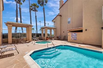 2000 Pacific Coast Highway #203, Huntington Beach, CA 92648 - Photo 34