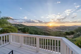 17 Hollyleaf, Aliso Viejo, CA 92656 - Photo 2