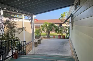 18601 Newland, Huntington Beach, CA 92646 - Photo 4