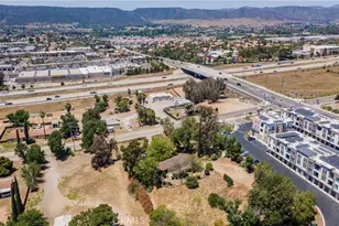 25071 Monroe, Murrieta, CA 92562 - Photo 4