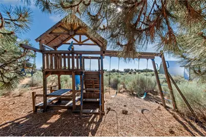 8623 Gobi Road, Phelan, CA 92371 - Photo 30