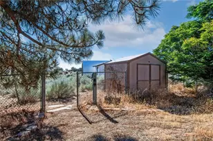 8623 Gobi Rd, Phelan, CA 92371 - Photo 28